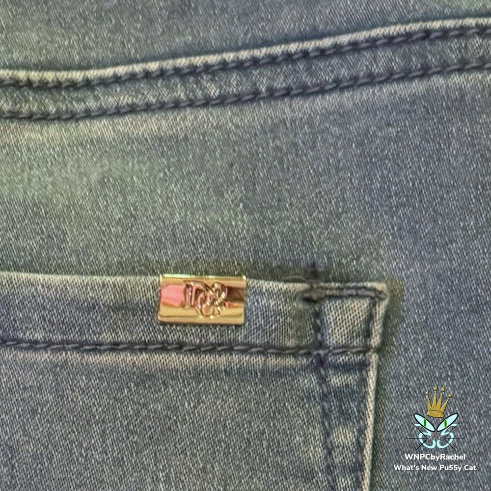 DG2 by Diane Gilman Floral Embroidered Jeans, Size 18W - Picture 6 of 10